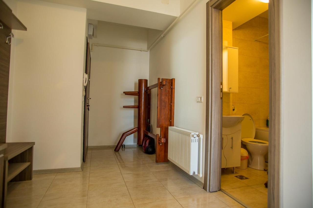 Bella Vista Summerland Mamaia Exterior photo